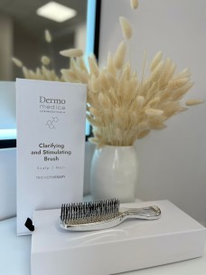 Dermomedica-Clarifying-and-Stimulating-Brush-2